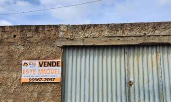 Imagem: Casa em Via Comercial, de Frente ao Batista