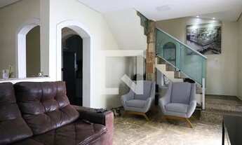 Imagem 2: Casa à Venda - Madre Gertrudes, 3 Quartos, 217 m2