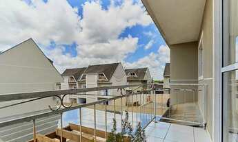 Imagem 4: Venha se encantar! Lindo sobrado em condomínio em Santa Felicidade, com 3 vagas de garagem