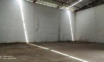 Imagem 5: Galpão na Br-343 em Altos, 2200m², estacionamento e doca para lojas, transportadoras!