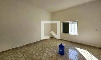 Imagem 6: Casa para Aluguel - Cerâmica, 1 Quarto, 55 m2