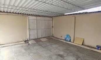 Imagem 5: Vendo casa em Jardim São Paulo uma rua muito boa e calçada, com Jardim e Quintal e com um