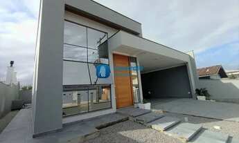 Imagem: PALHOçA - Casa Padrão - Centro