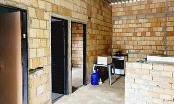 Imagem 5: Casa com 2 Quartos, Bem Localizada