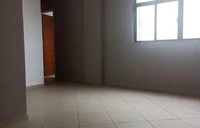 Imagem 2: Apartamento para aluguel possui 76 metros quadrados com 2 quartos em Centro - Macaé - RJ