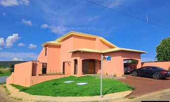 Imagem: Sobrado alto padrão de esquina, 4/4 sendo