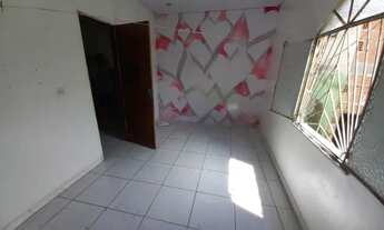 Imagem 5: Casa no Bairro Campo Dourado com 3 quartos sendo 2 suítes, 3 vagas de garagem