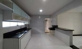 Imagem 2: Alugo casa com 3 qtos+dependência completa no centenário