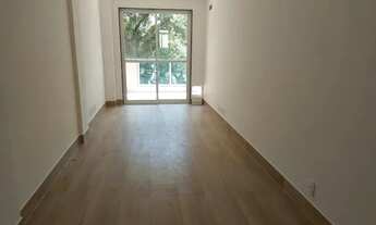 Imagem 2: Apartamento Planta Aberta - 2 quartos, Vista Livre e Verde - Botafogo, RJ