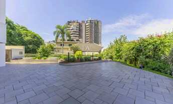 Imagem 2: Apartamento de 359,96m² com 3 suítes e 4 vagas com ótima localização em frente ao Graciosa