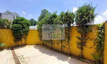 Imagem 2: Linda Casa á venda com 100 m² - Por 680.000 - Jardim São Vicente- Cond. Vila Granja 3 -Cot