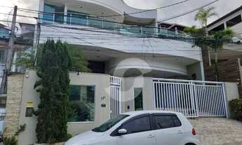 Imagem 3: EXCELENTECASA EM RUA FECHADA,4 VAGAS E 4 SUITES