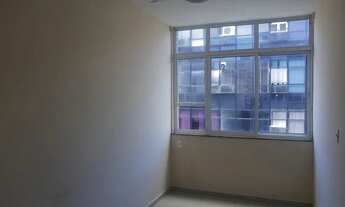 Imagem 3: Kitnet/conjugado para aluguel possui 25 metros quadrados com 1 quarto em Centro - Niterói