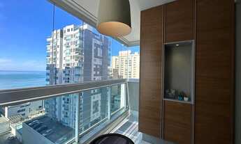 Imagem 2: Lindo apartamento com vista eterna para o mar sol da manhã, montado e decorado