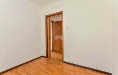 Imagem 2: Apartamento para venda possui 56 metros quadrados com 2 quartos em Água Verde - Curitiba