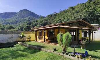 Imagem 2: Casa para Venda em Teresópolis, Albuquerque, 2 dormitórios, 1 suíte, 1 banheiro, 10 vagas