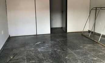 Imagem 5: Vendo excelente loja localizada na av. João césar de oliveira, pode ser financiada