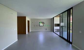 Imagem 7: Imóvel exclusivo a venda no bairro Morrinhos o imóvel fica a 2 minutos da Praia