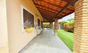 Imagem 4: Imóvel para venda possui 226 metros quadrados com 3 quartos