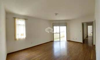 Imagem 2: Amplo apartamento semi mobiliado 3 dormitórios, 1 suíte, com garagem no bairro Nª Sª de Fá