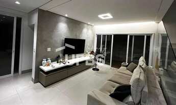 Imagem 2: Sobrado no Jardins Valência, próximo a portaria