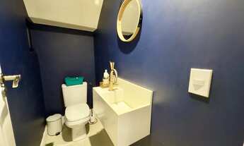 Imagem 7: Casa exclusiva à venda no Cond. Altos de Pinheiros, 5/4, 275m2, reformada