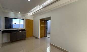 Imagem 4: CASA À VENDA NO JARDIM VENEZA EM APUCARANA