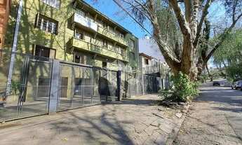 Imagem 2: Apartamento Garden 3 dormitórios com suíte, sauna, churrasqueira, pátio e sacada no Petróp