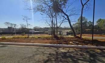 Imagem: Lote à venda em condomínio fechado - Ibituruna