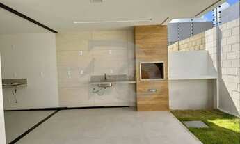 Imagem 7: Casa no Padang Beach Residence com 2 Vagas e Financiamento Disponível