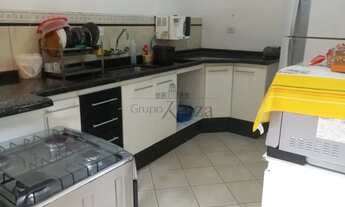 Imagem 4: Casa - Sobrado - Jardim do Vale - Jacareí - 3 Dormitórios - 284m²