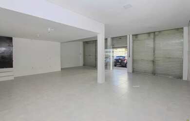 Imagem 5: Loja com visibilidade estratégica no Dionísio Torres