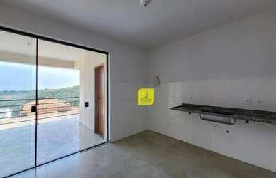 Imagem 7: Linda casa de 2 quartos com suíte, área gourmet, quintal e garagem