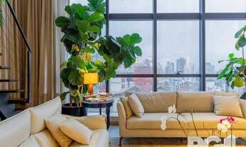 Imagem 2: Belíssimo apartamento no Glass Aurélio andar alto, Living com pé direito duplo