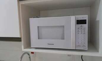 Imagem 2: Apto moderno com 36m2, todo mobiliado com 1 dormitório, varanda e fácil acesso ao metrô l