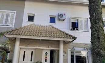 Imagem 3: VENDE-SE UMA LINDA CASA GEMINADA EM BAIRRO NOBRE DE CANELA,VEM REALIZAR SEU SONHO!