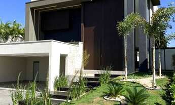 Imagem: Casa em condomínio com 4 quartos no CASA