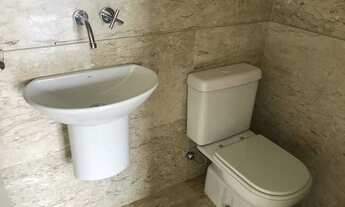 Imagem 4: Apartamento com 137m² de área útil, 3 vagas, living, 3 dormitórios sendo 2 suítes