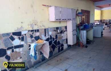 Imagem 4: Casa a venda com loja e barracao, gameleira