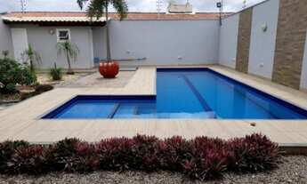 Imagem 2: Casa de condomínio no Parque 10 a venda