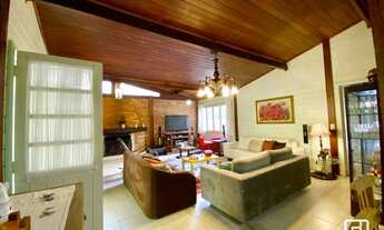 Imagem 6: Casa com 4 dormitórios à venda, 200 m² por R$ 980.000,00 - Vila Izabel - Campos do Jordão