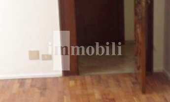 Imagem 2: Reformado próximo ao Shopping com janelão !!!