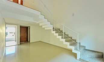 Imagem 5: Sobrado à venda, 164 m² por R$ 700.000,00 - Bom Jesus - São José dos Pinhais/PR