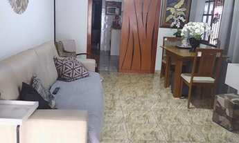 Imagem 2: Casa + anexo com 5 quartos próximo da loja Casa e Vídeo bem no Centro de Rio das Ostras- R