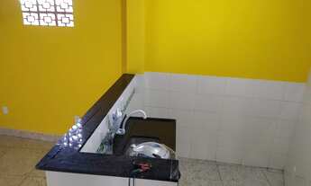 Imagem 2: Aluga-se kitnet em Santa Marta, Vitória ES - 550,00 com energia incluida