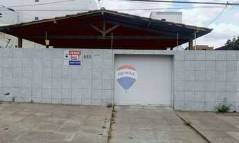 Imagem: Casa com 4 dormitórios à venda, 220 m²