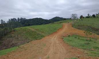Imagem 3: O terreno dos seus sonhos esta aqui em Igaratá