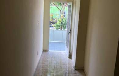 Imagem 3: Casa para aluguel com 2 quartos em Penha