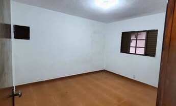 Imagem 2: Sobrado para venda tem 160 metros quadrados com 3 quartos em Jardim Dourado - Guarulhos