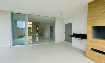 Imagem 3: Casa de condomínio Alphaville para venda tem 350 metros quadrados com 5 quartos